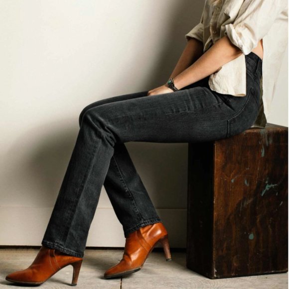 Luxury Denim: Imogen and Willie Sophie Jeans, Size 31, Never Worn - Picture 3 of 5